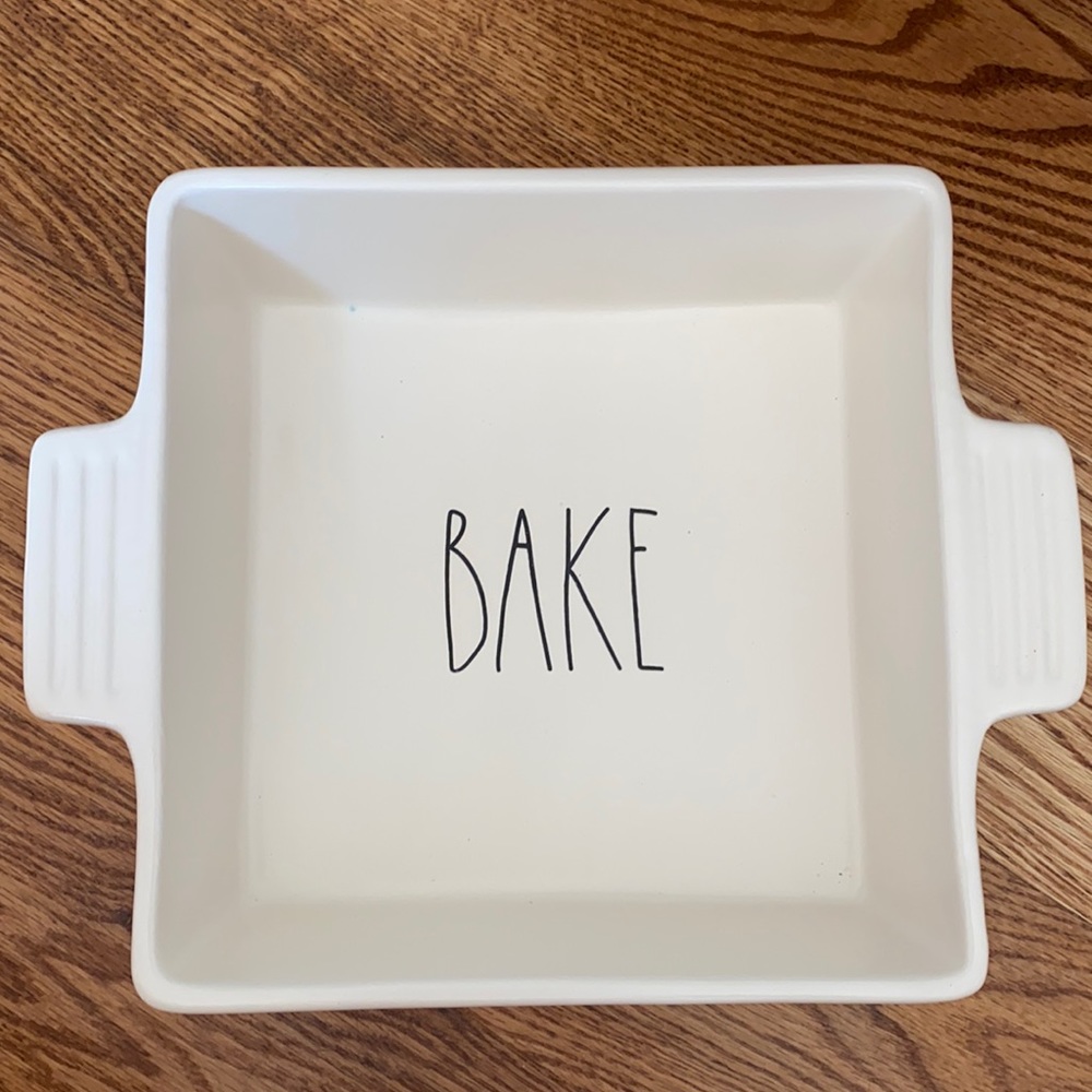 Rae Dunn Baking Dish